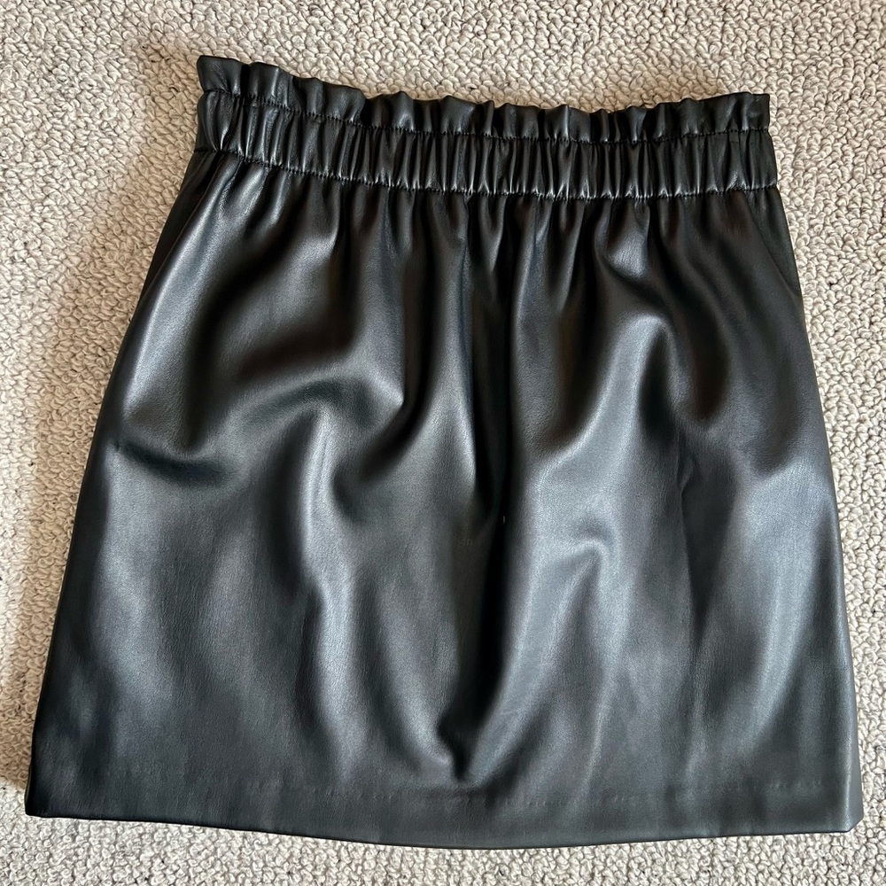 NWOT Loft Black Leather Mini Skirt